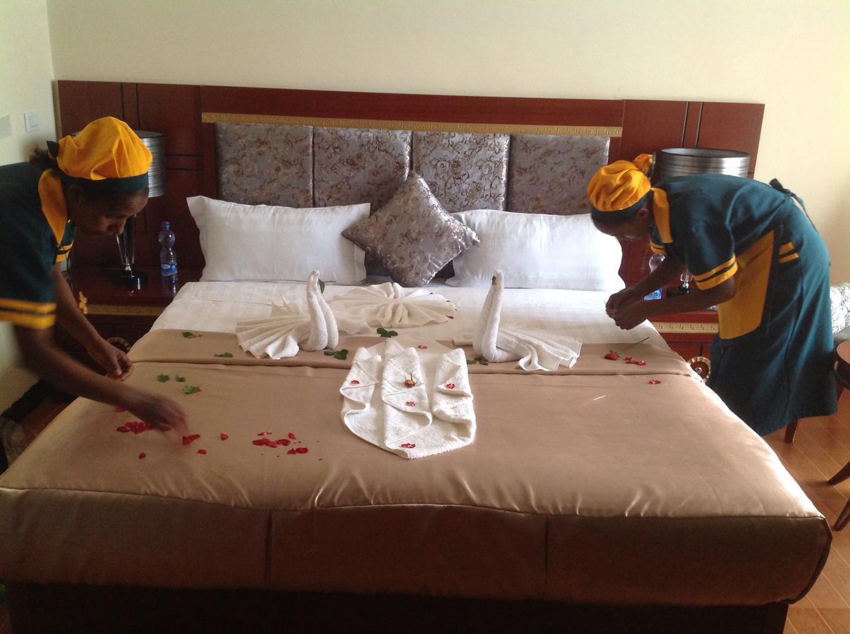 Palm Palace Hotel Bahir Dar Ngoại thất bức ảnh