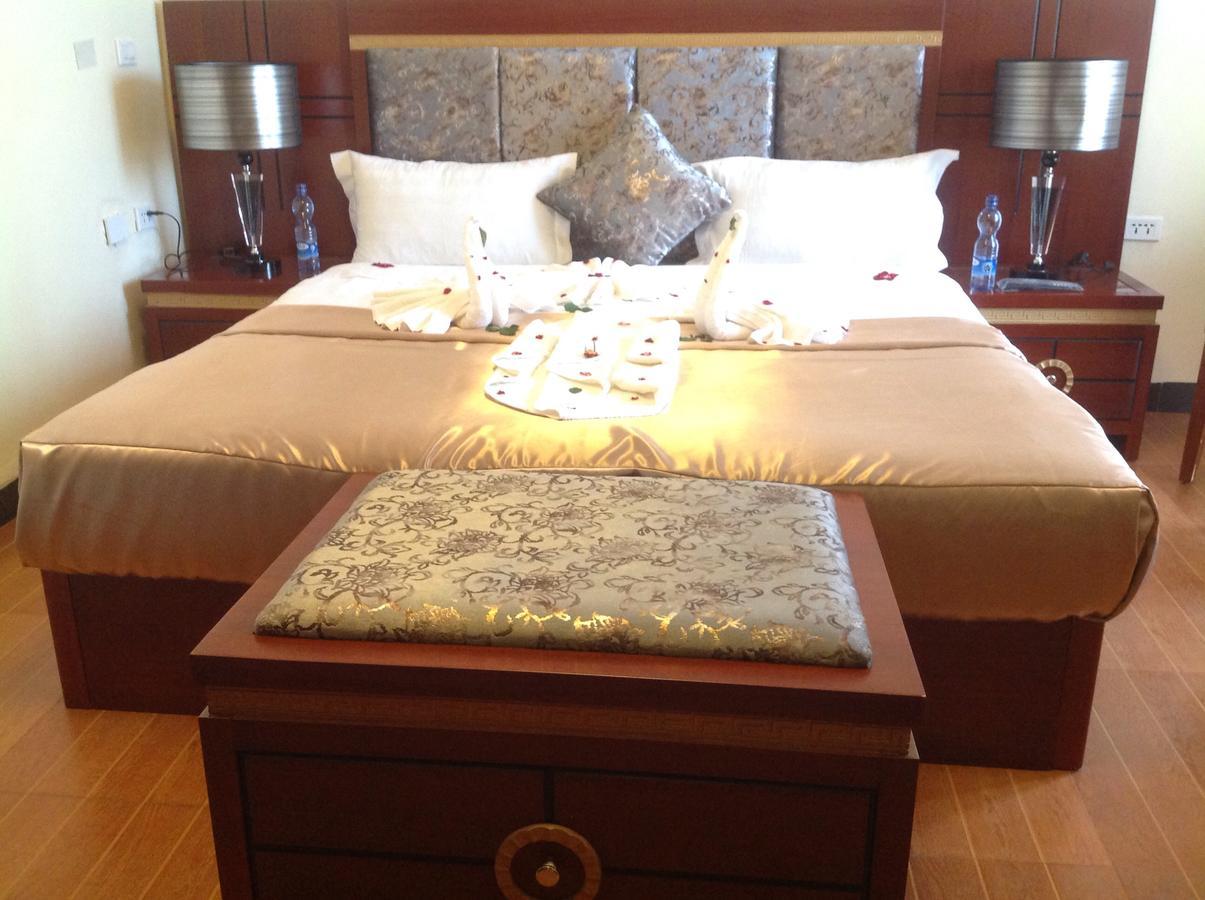 Palm Palace Hotel Bahir Dar Ngoại thất bức ảnh