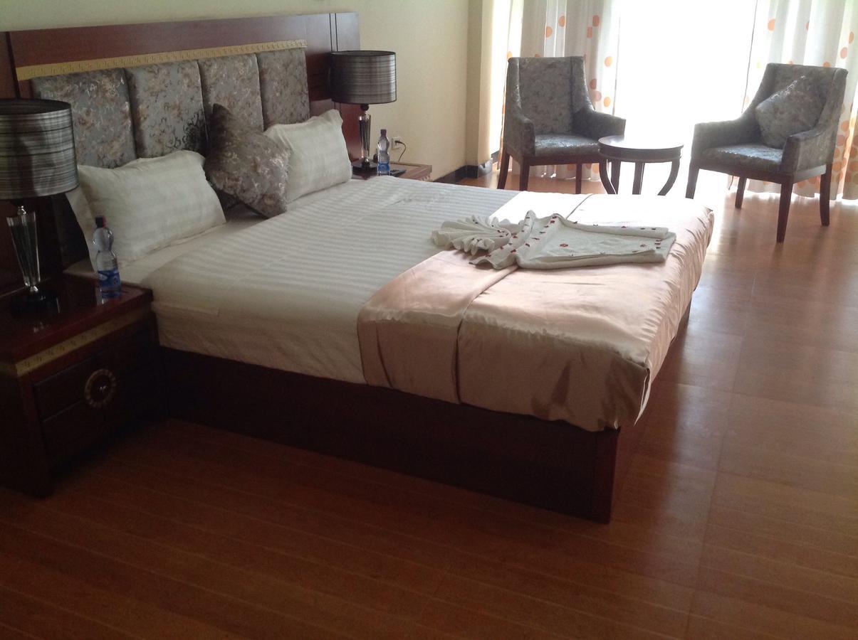 Palm Palace Hotel Bahir Dar Ngoại thất bức ảnh