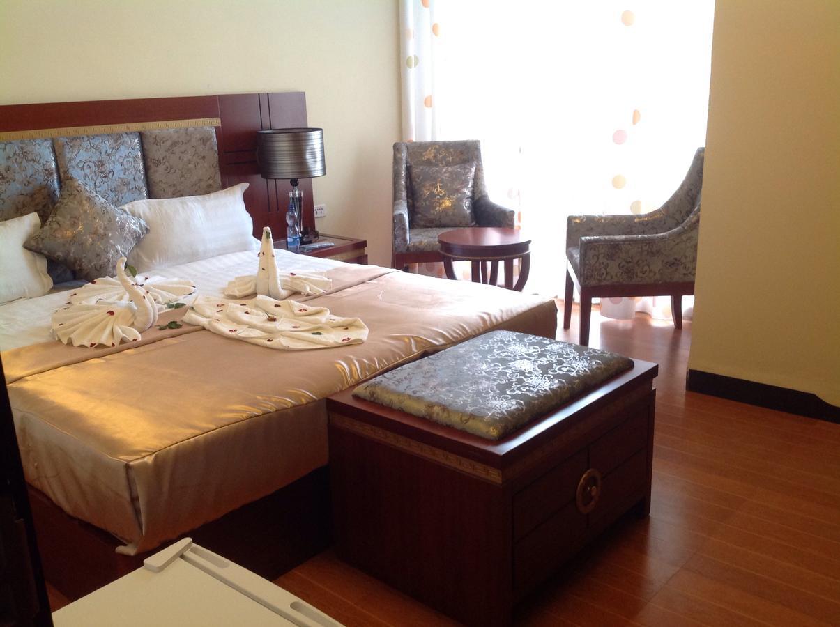 Palm Palace Hotel Bahir Dar Ngoại thất bức ảnh