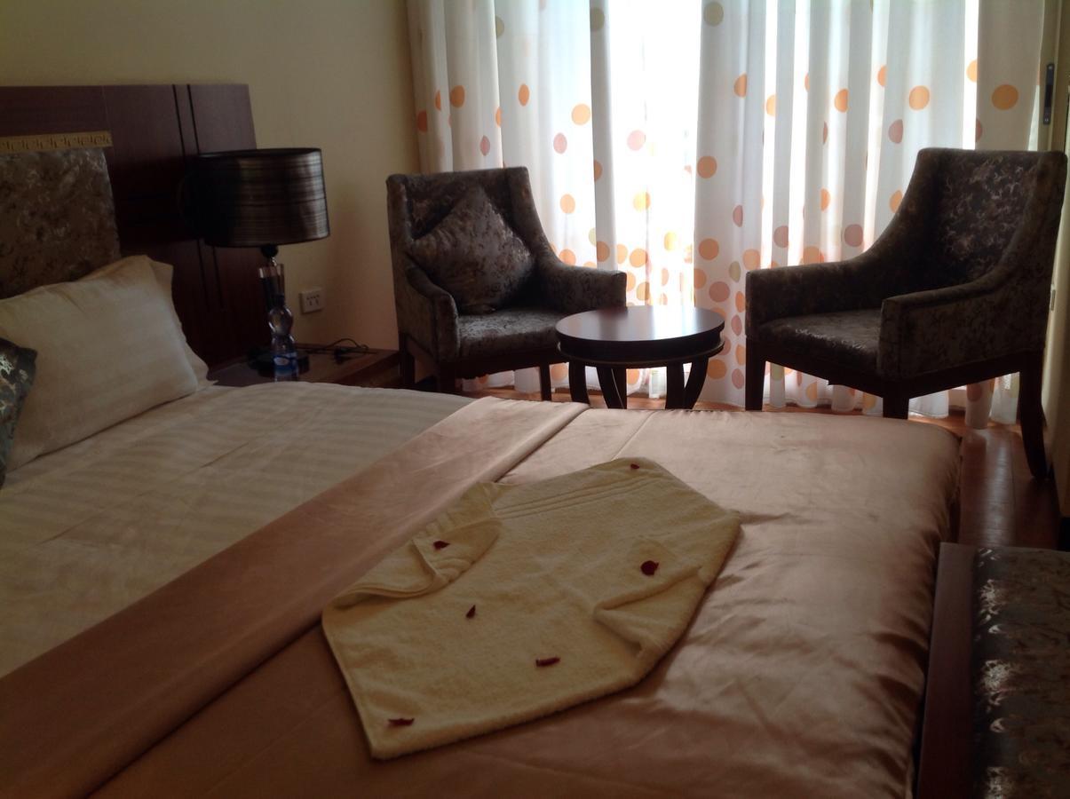 Palm Palace Hotel Bahir Dar Ngoại thất bức ảnh