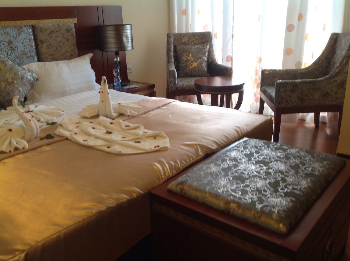 Palm Palace Hotel Bahir Dar Ngoại thất bức ảnh