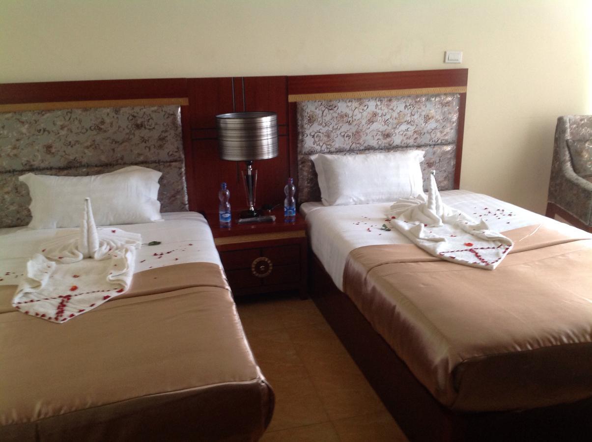 Palm Palace Hotel Bahir Dar Ngoại thất bức ảnh
