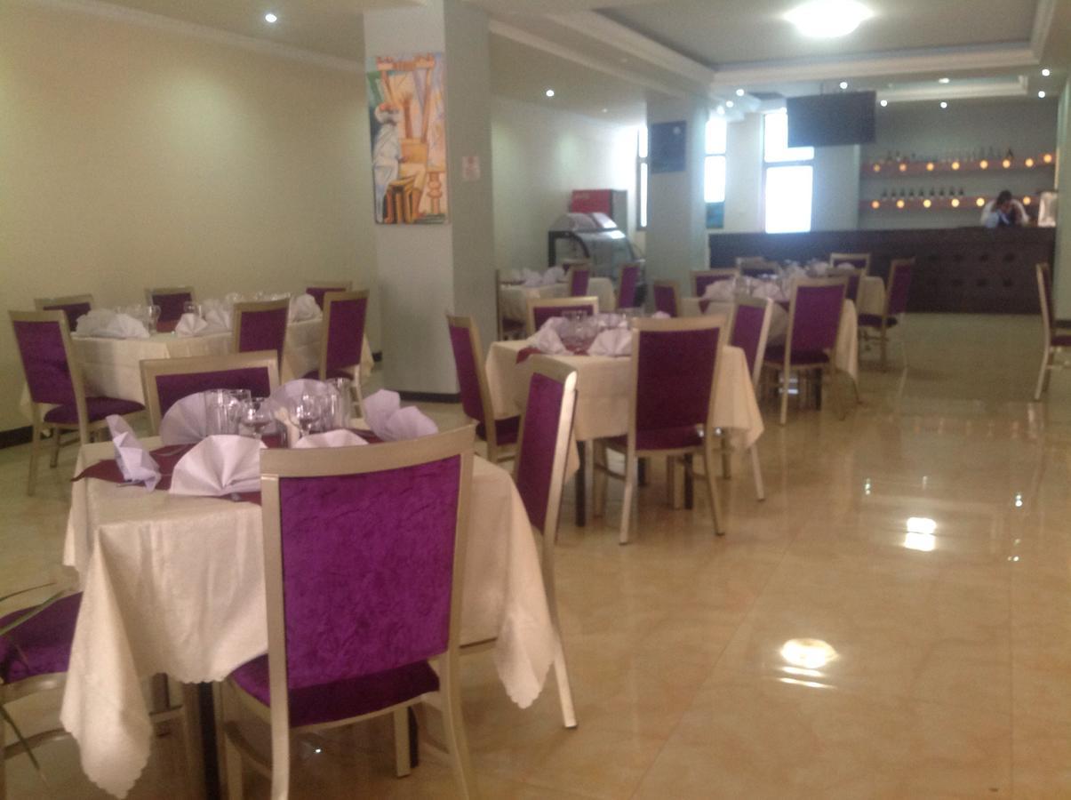 Palm Palace Hotel Bahir Dar Ngoại thất bức ảnh