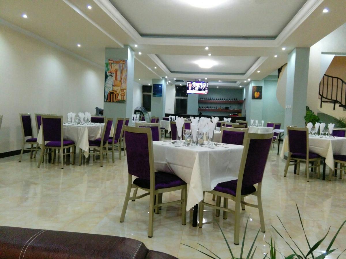 Palm Palace Hotel Bahir Dar Ngoại thất bức ảnh