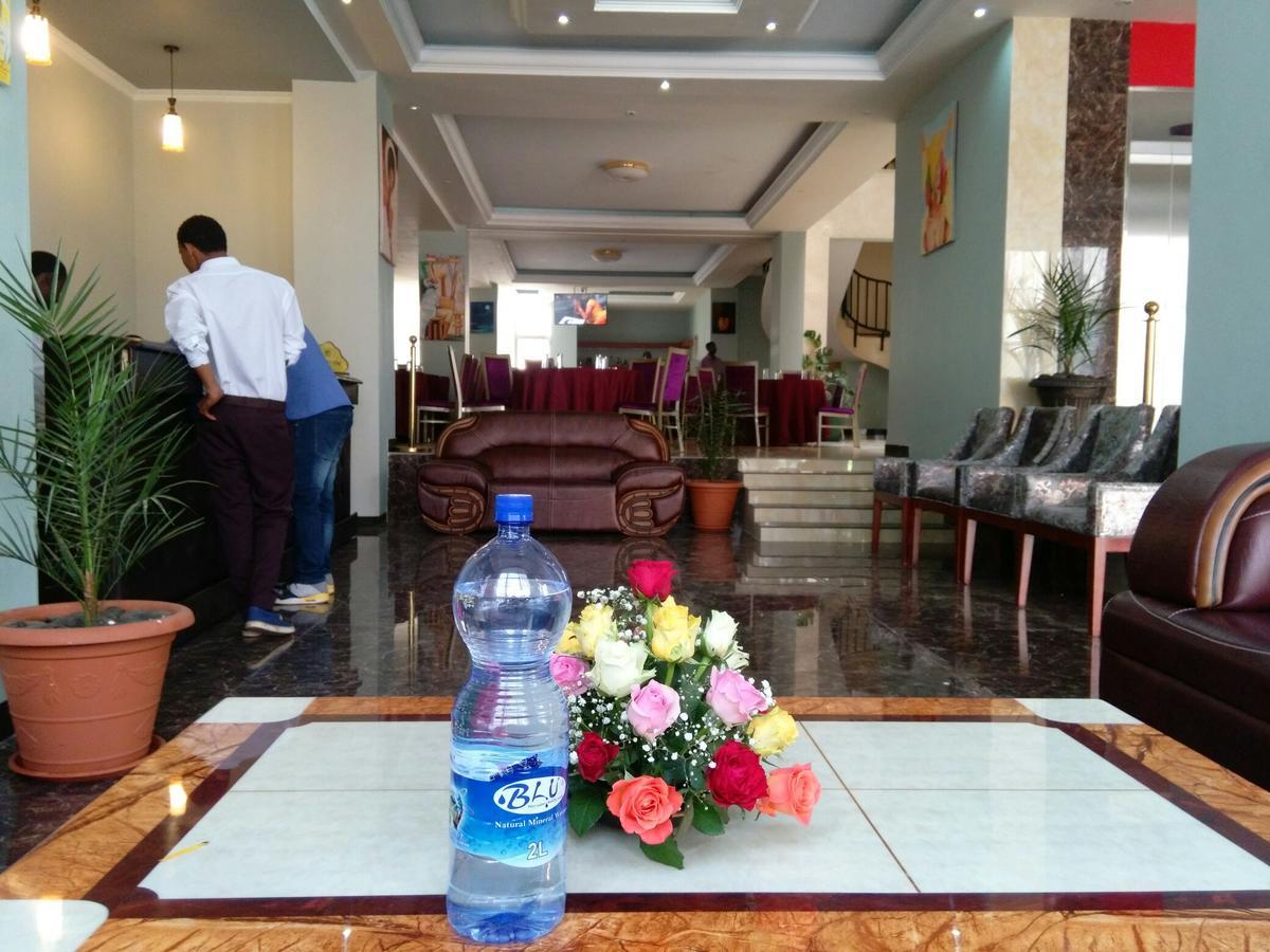 Palm Palace Hotel Bahir Dar Ngoại thất bức ảnh